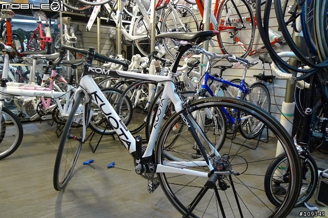 遲到了快一個月的SRAM Force + KUOTA KOM開箱及組車文