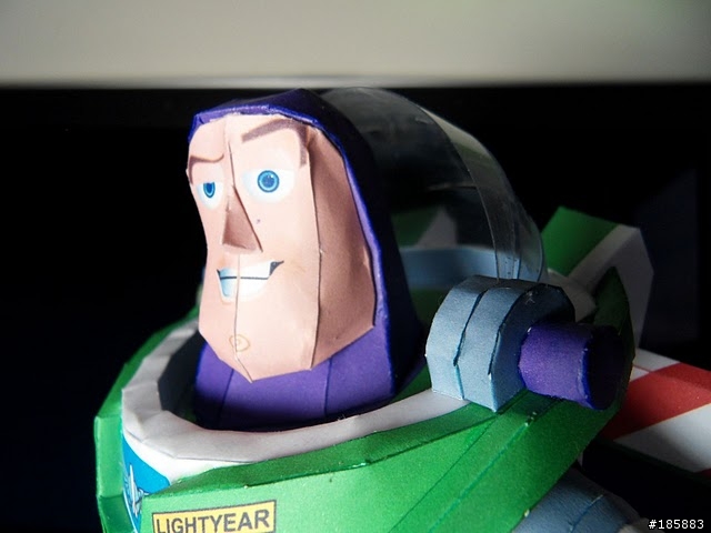 [紙模]玩具總動員~巴斯光年~~~胡迪終於與巴斯團聚了