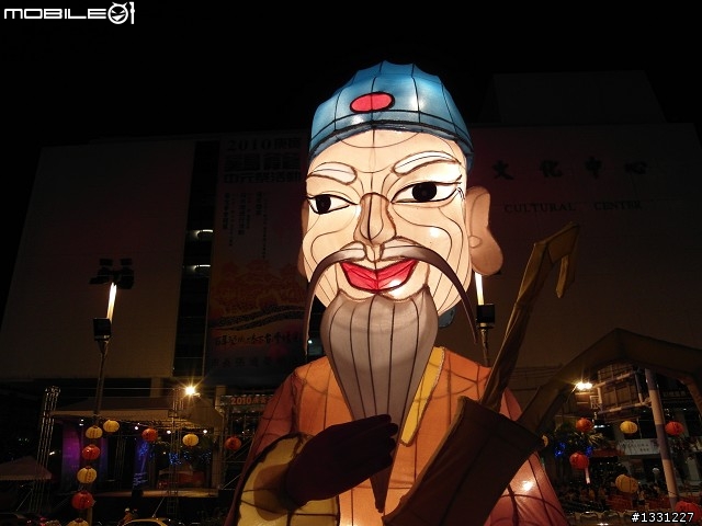 剛入手的 WB2000 試拍