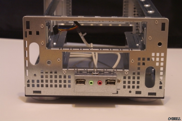H55N-USB3 + Prolimatech Samuel 17 + Thermaltake Element Q = HTPC 迷你大合體...