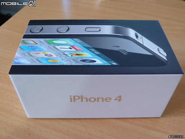 iPhone 4 + 保護殼 + 螢幕保護貼 (9/10 更新Apple原廠bumper)