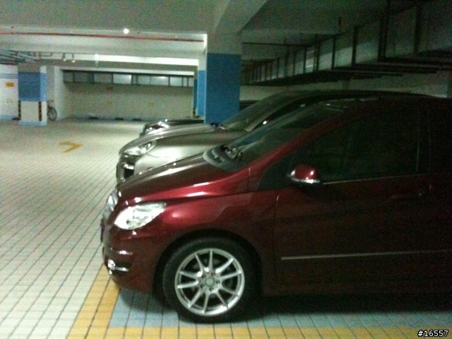 幸福的酒紅色番外篇 B200 vs Cayenne+CRV 車型比較