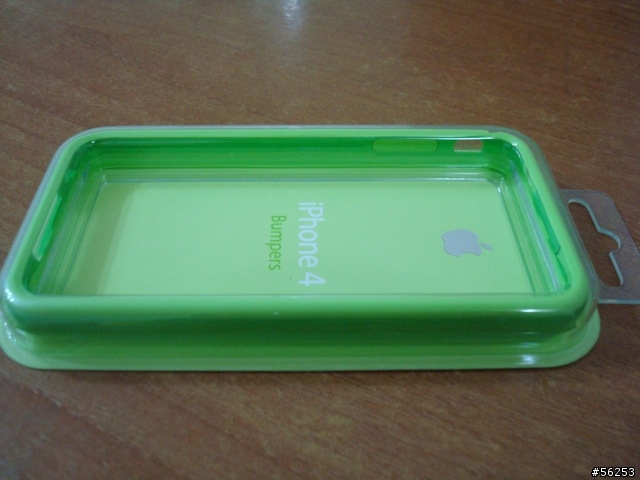 iPhone4 + 綠色 bumpers 開箱