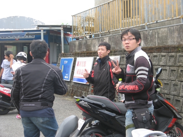 小黃阿鋒盃平安簽到處