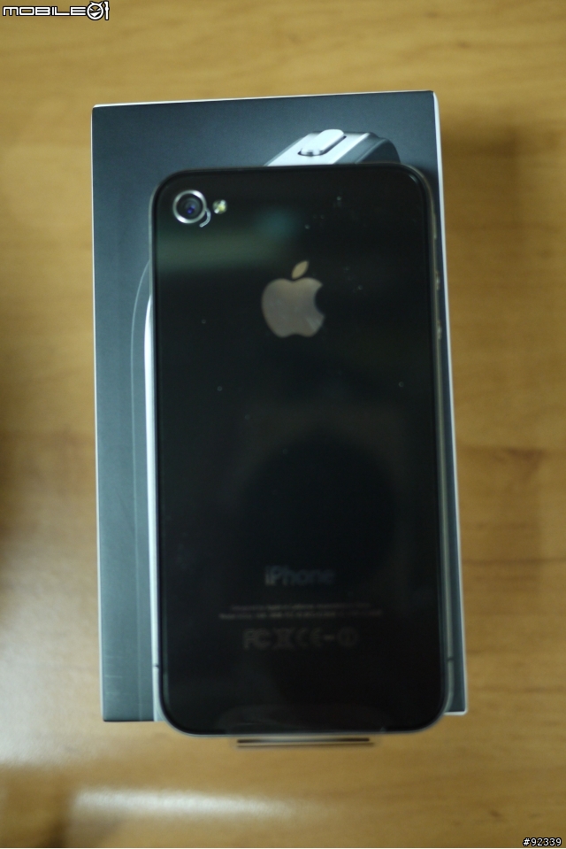 （開箱）IPHONE 4入手