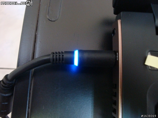 Vostro 3700 [i7版完整開箱]
