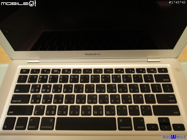 [開箱] MacBook Air 13.3" 2.13GHz + 圓剛三頻電視棒M實測