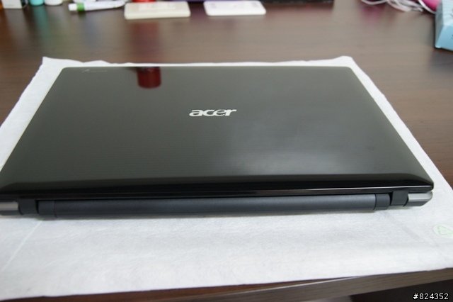 四核心的喊叫 Acer Aspire 5553G 開箱