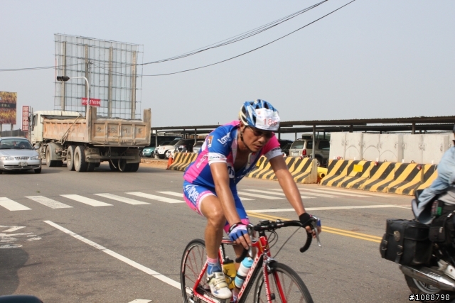 2010.09.03新增-2010.08.22 環台中100K拉力賽-車友照片(鯉魚潭轉140縣道&航空站補給站前)(持續新增中,請耐心等候~謝謝大家)