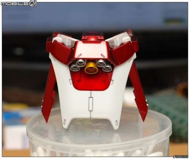 【心得】【作品分享】紅色就是王牌!非專業製作 1/100 Alteisen 異色版 SOLO秀
