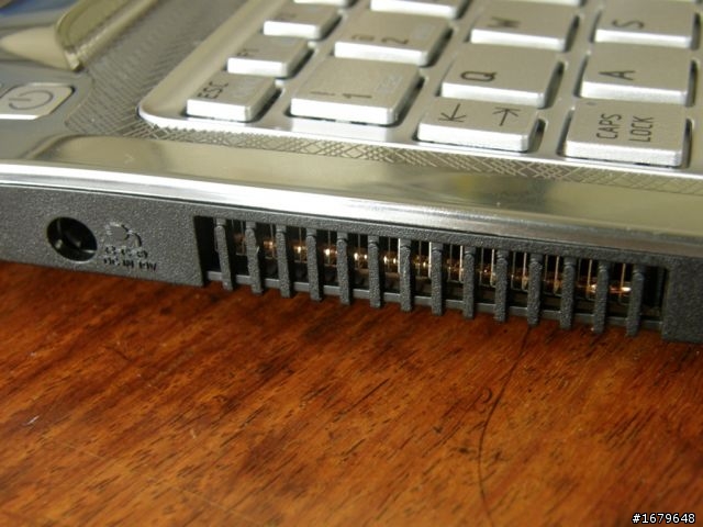 [開箱文]日系"菱"機：Toshiba Portege T210