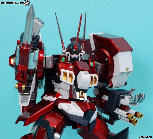 【心得】【作品分享】紅色就是王牌!非專業製作 1/100 Alteisen 異色版 SOLO秀
