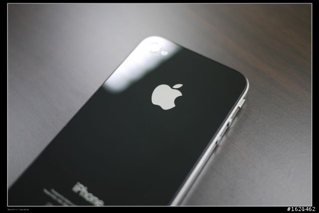 (開箱) iPhone 4 美版32G開箱! icon畫質/遊戲解析度問題