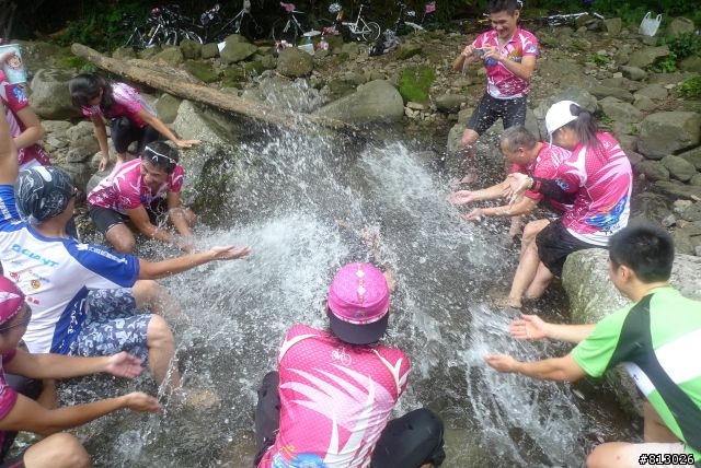 [分享]水圳古道慶生會-硬陡、清涼、玩瘋啦!!