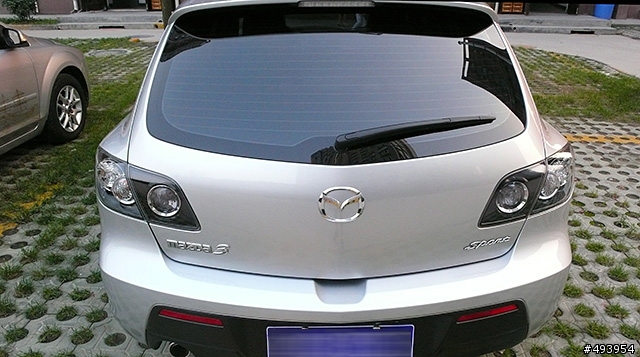 08款~Mazda3 5D 後霧燈更換作業!