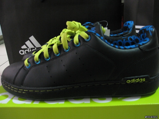 [開箱]adidas籃球鞋