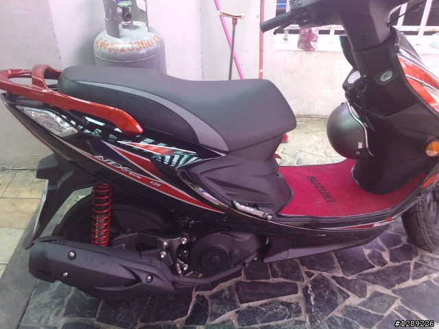 人生第一台機車~黑橘nex 125