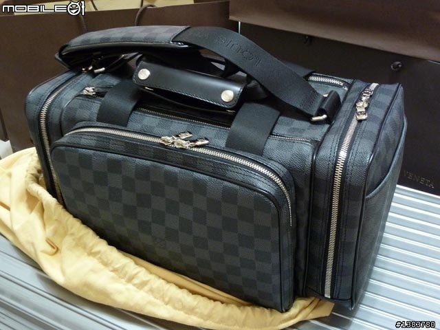 ＬＶ相機包台灣首發