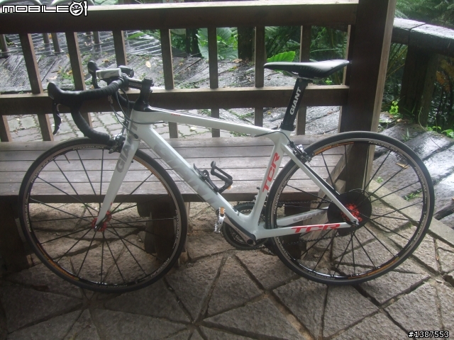 購入二手09'tcr ad0