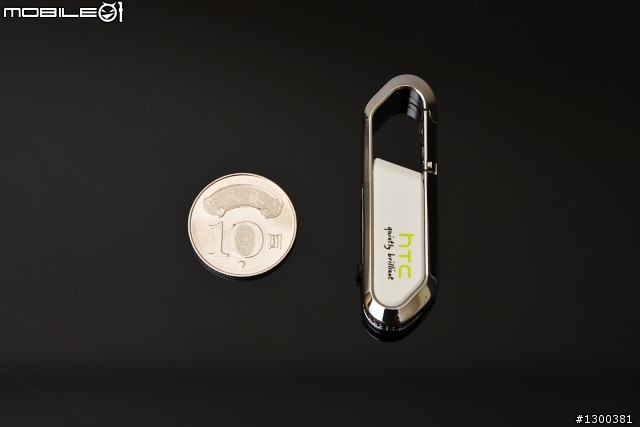 【分享】 HTC Desire 登錄贈品 - 4G登山碟、Wi-Fi國際漫遊卡