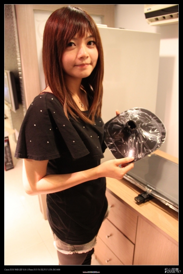 [女王開箱文]超划算的Full HD LED液晶螢幕-Viewsonic VX2450WM