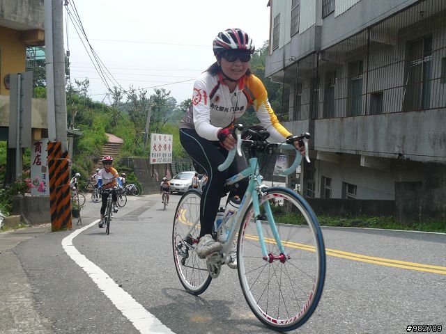 【照片】99/08/08 活力８８騎遊谷關