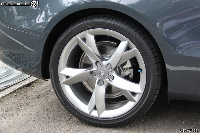 [簡單開箱文]AUDI A5 Coupe 2.0TQ