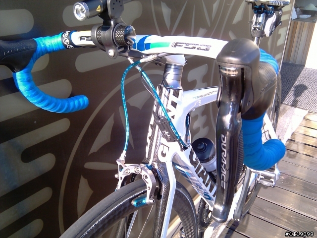 [分享] GIANT TCR ADV SL LTD 全球限量161/155(電子變速)
