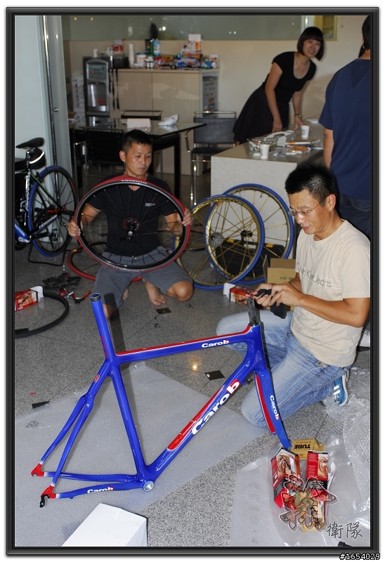 [終於開箱完成]~好不容易的休假,趕快組裝完成