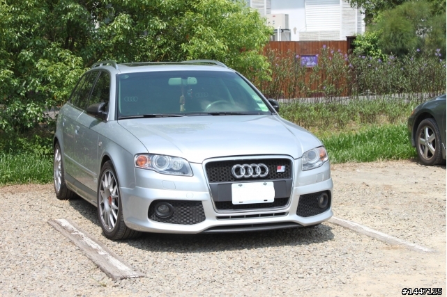 請問各位大大這台AUDI 是RS幾?!