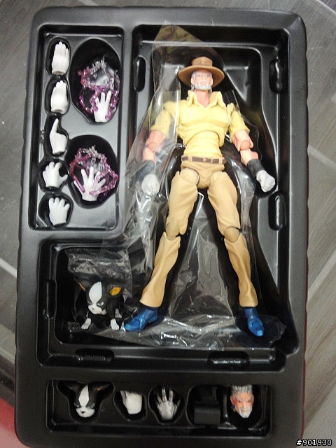 [簡單開箱]JOJO冒險野郎 老喬  喬瑟夫喬斯達 超像可動