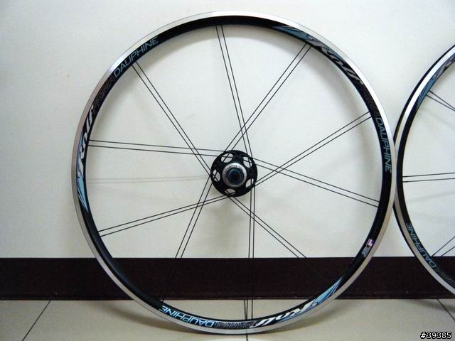 [開箱]Rolf Prima Dauphine 650c 女性專用輪組