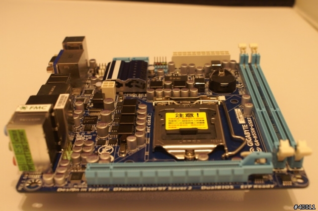 H55N-USB3 + Prolimatech Samuel 17 + Thermaltake Element Q = HTPC 迷你大合體...