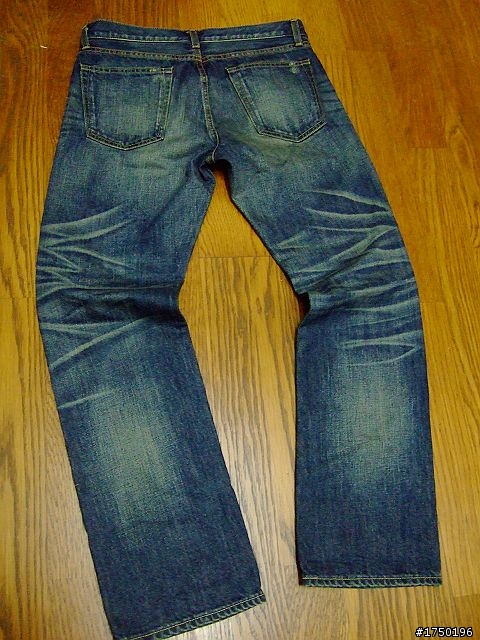 [分享] Uniqlo 全日製 (060697) 63 blue - Mobile01