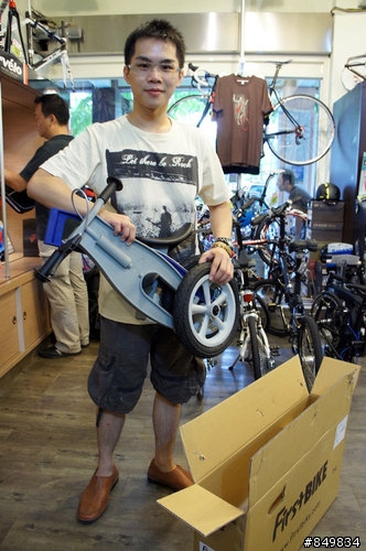 小朋友第一台車!德國FirstBIKE 滑步車(pushbike 學步車)