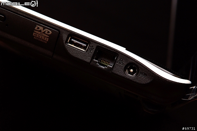《 熊寶貝 》飛舞的白色羽翼 ASUS A40JE