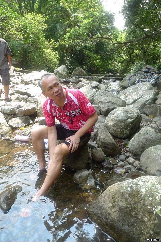 [分享]水圳古道慶生會-硬陡、清涼、玩瘋啦!!
