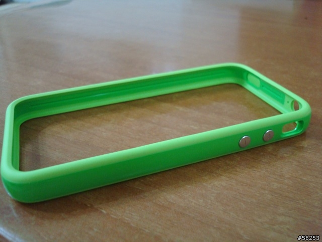 iPhone4 + 綠色 bumpers 開箱