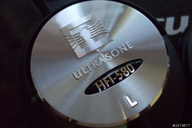 [開箱]應要求遲了2星期的 Ultrasone HFI580 (更新! TINA耳罩)