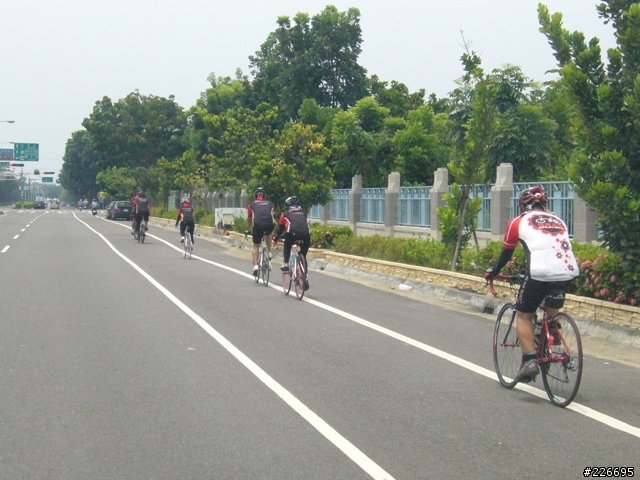 [分享]10-08-08關仔嶺約騎