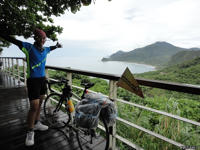 [遊記分享]FUJI贊助之瘋狂愛國環島行!  台北出發，順時針，風雨無阻上蘇花，九天歸來~圖多小心
