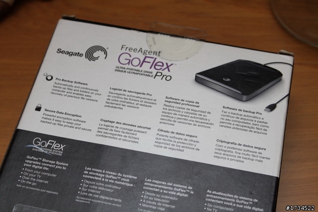 [開箱]推薦給雙系統使用者的2.5吋隨身硬碟Seagate FreeAgent GoFlex Pro