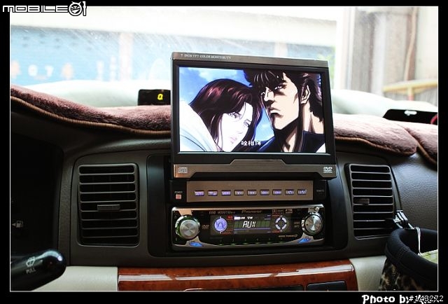 老車加裝RMVB播放盒+AUX IN