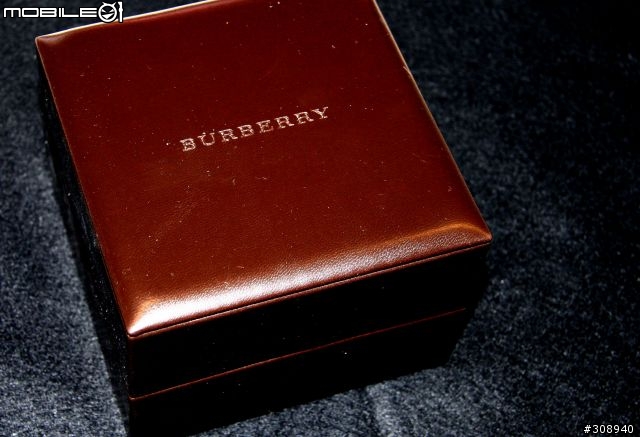 burberry 時尚英倫男錶開箱