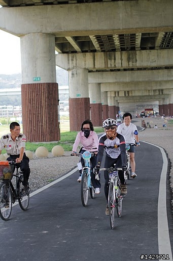 北縣365玩運動-0828 五股八里自行車道單車遊-照片分享