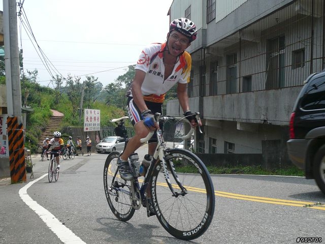【照片】99/08/08 活力８８騎遊谷關