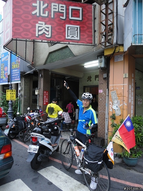 [遊記分享]FUJI贊助之瘋狂愛國環島行!  台北出發，順時針，風雨無阻上蘇花，九天歸來~圖多小心