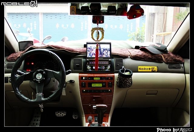 老車加裝RMVB播放盒+AUX IN