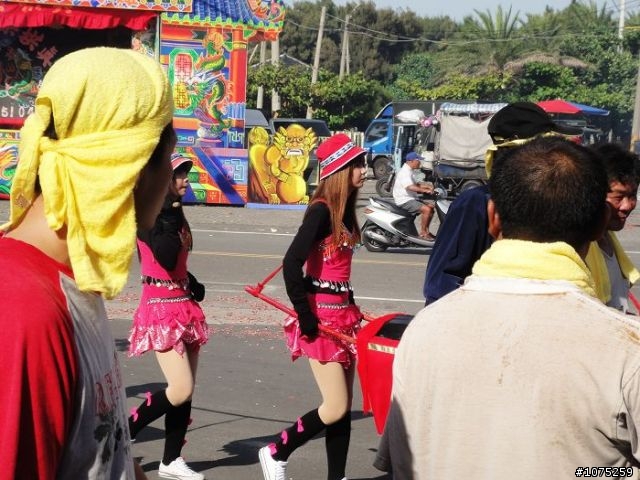 (照片)20100818三條崙海水浴場吃喝玩樂行