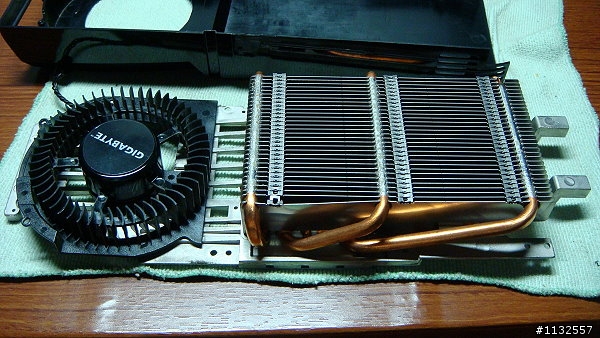 GTX260 重塗散熱膏的效果